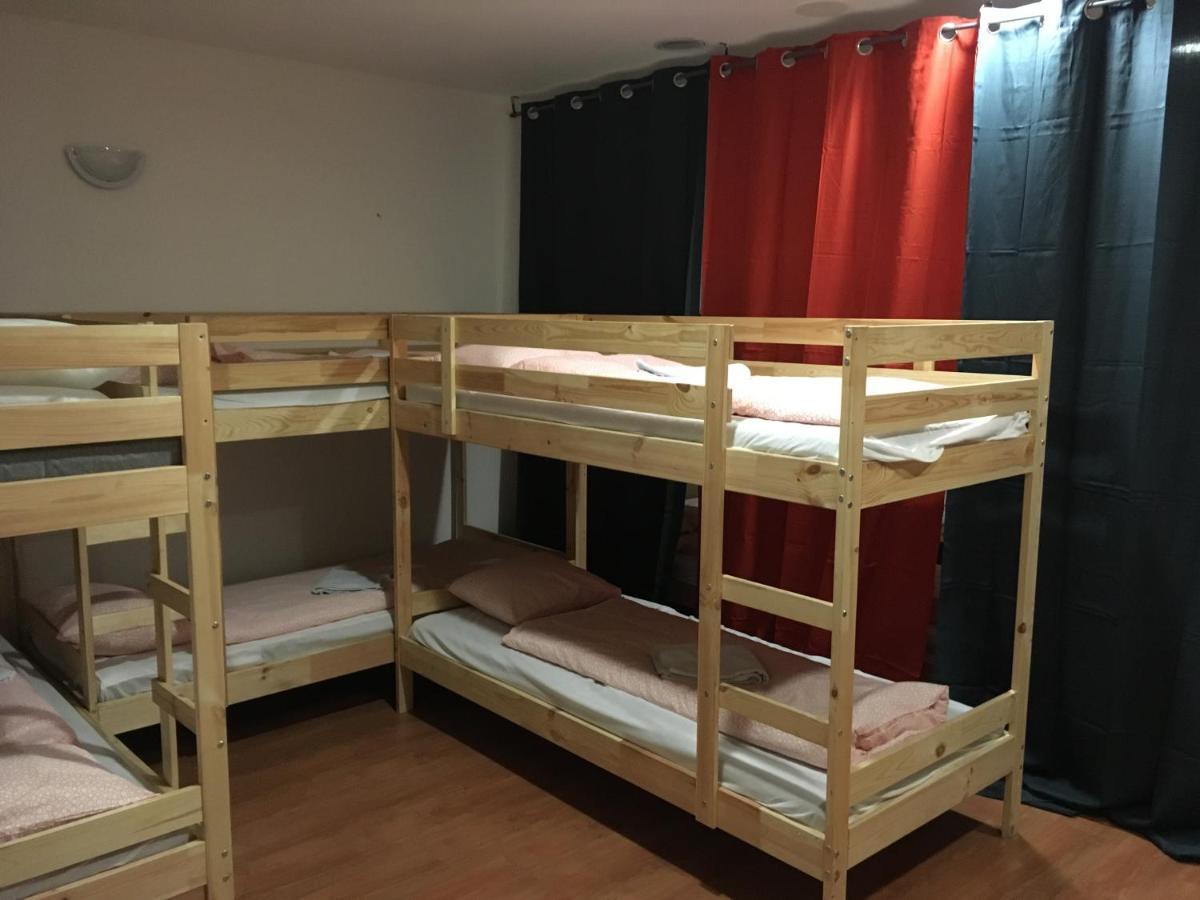 Whole Basement Former Pub3 For Bachelor / Bachelorette Party 부다페스트 외부 사진