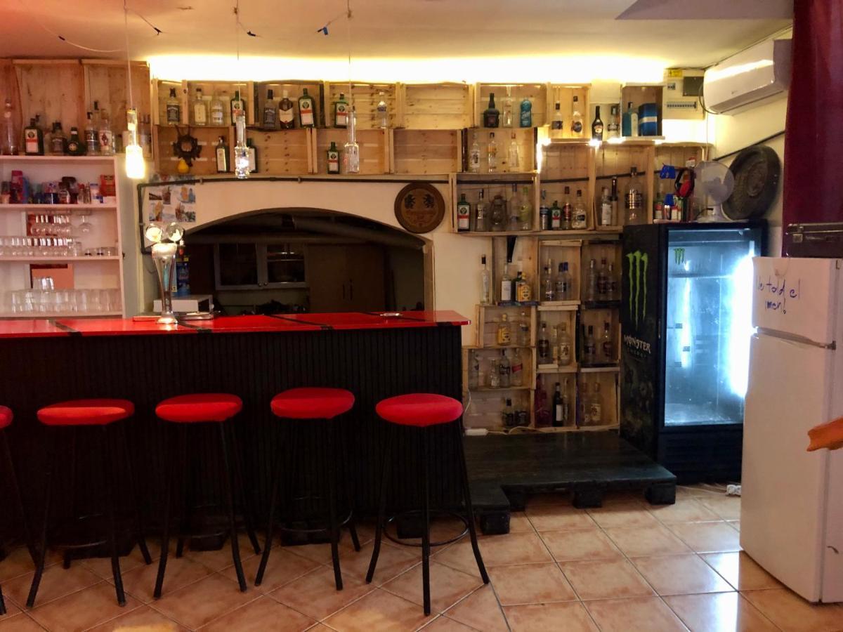 Whole Basement Former Pub3 For Bachelor / Bachelorette Party 부다페스트 외부 사진