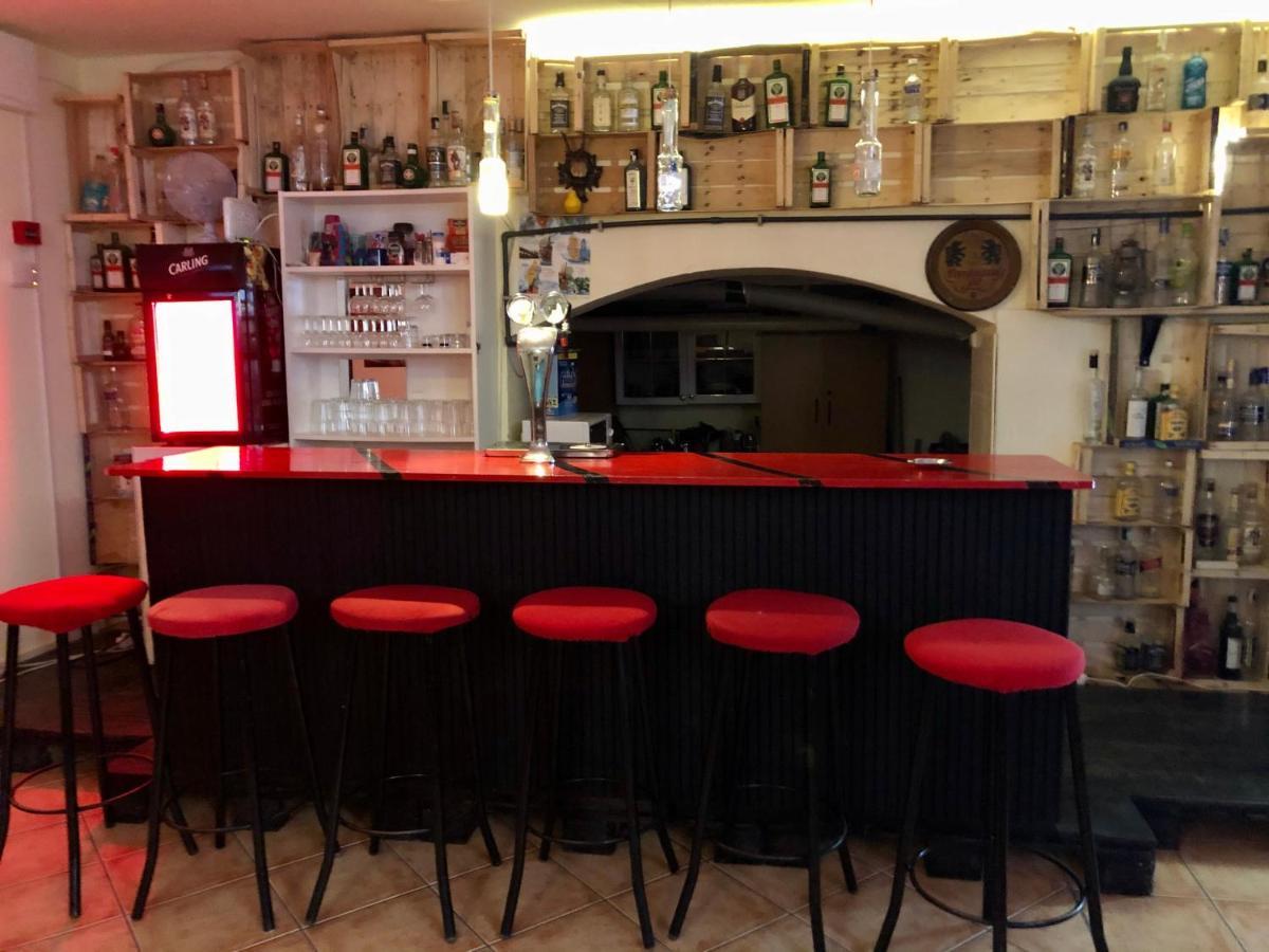 Whole Basement Former Pub3 For Bachelor / Bachelorette Party 부다페스트 외부 사진